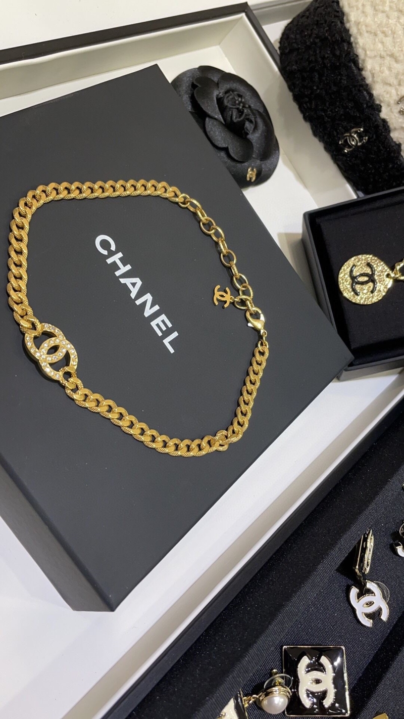 Ch**el necklaces